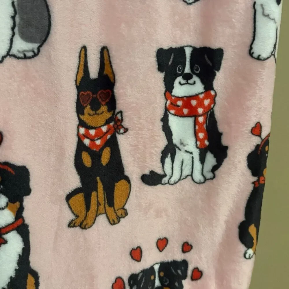 Valentines Day Dog Blanket Doberman Sheepdog Bernard Border Collie Shephard NWT